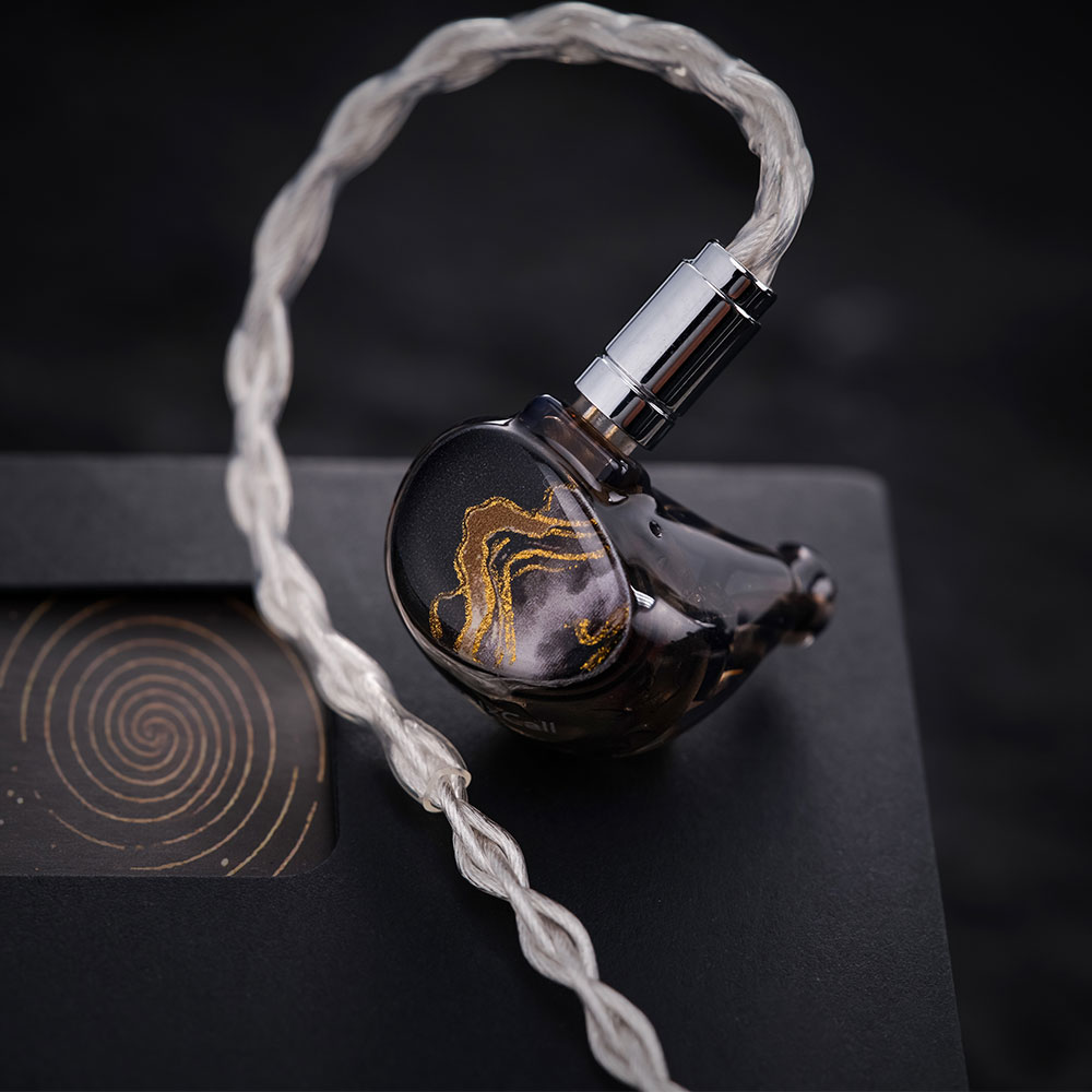 سماعات أذن جديدة من نوع Celest - مراجعة Planar Magnetic Iem Earphones وسعره